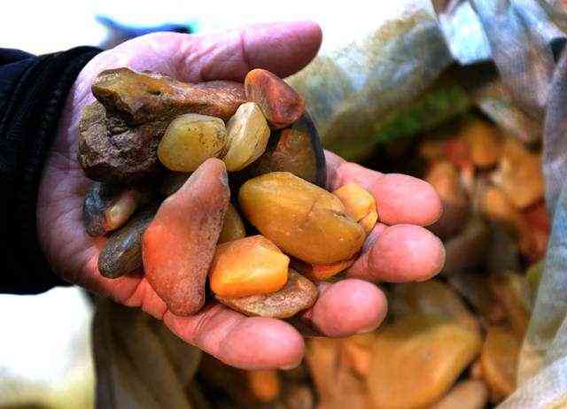 家用小型玉石切割机(家用玉石切割机什么样的好)