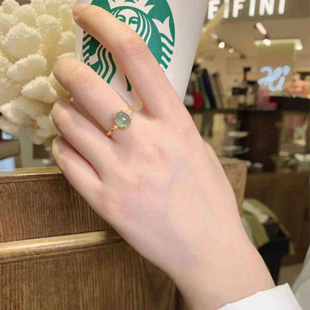 玉和翡翠有什么区别(玉和翡翠有什么区别哪个价值大一点)插图6