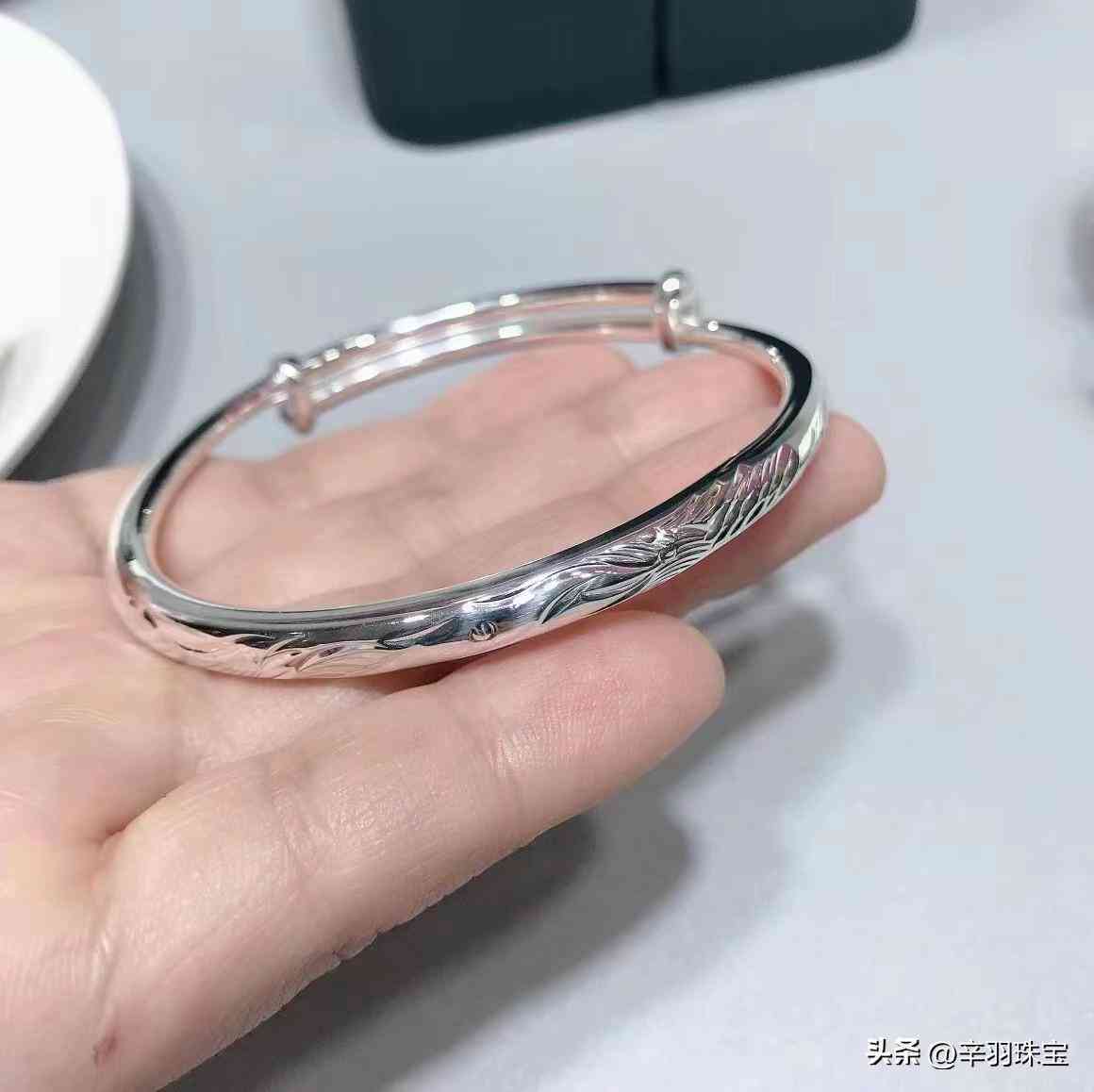 au750是什么金值钱吗(au750金多少钱一克)插图5