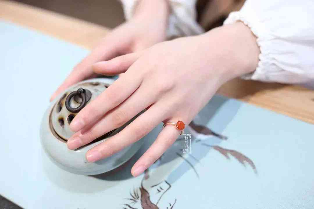 戴戒指的规矩是怎么说(女性戴戒指的规矩是怎么说)插图4