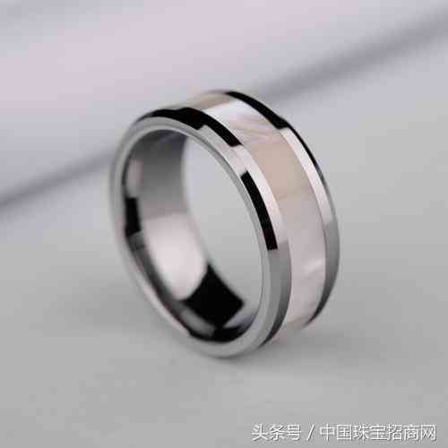 钨金戒指掉色吗(钨金戒指掉色吗图片)插图2 钨金戒指掉色吗(钨金戒指掉色吗图片)插图2