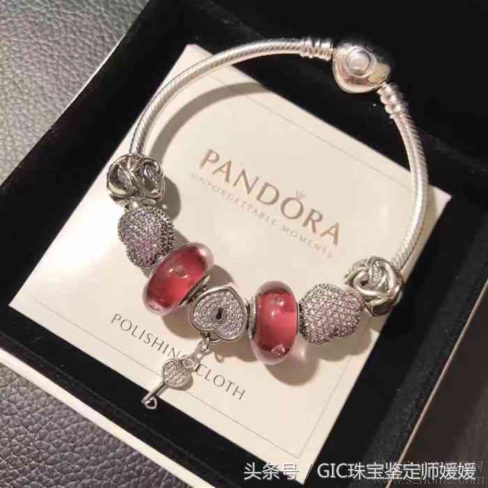 银饰哪个品牌比较好(老银匠银饰怎么样)插图1 银饰哪个品牌比较好(老银匠银饰怎么样)插图1