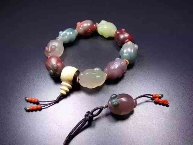 紫水晶和黄水晶哪个更招财(黄水晶适合什么属相的人)插图3