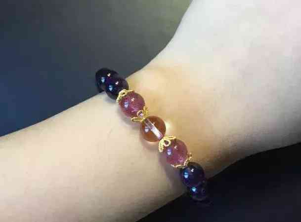 紫水晶和黄水晶哪个更招财(黄水晶适合什么属相的人)插图22