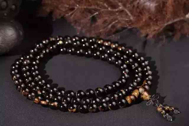 紫水晶和黄水晶哪个更招财(黄水晶适合什么属相的人)插图29