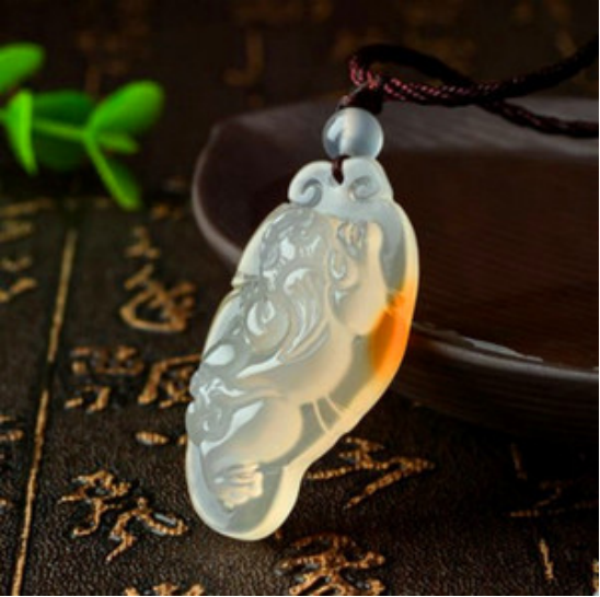 玉髓和玛瑙哪个值钱(玉髓和玛瑙谁值钱)插图1