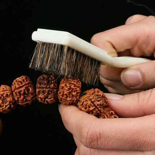 金刚菩提的正确盘玩法(绿松石产地哪的最好)