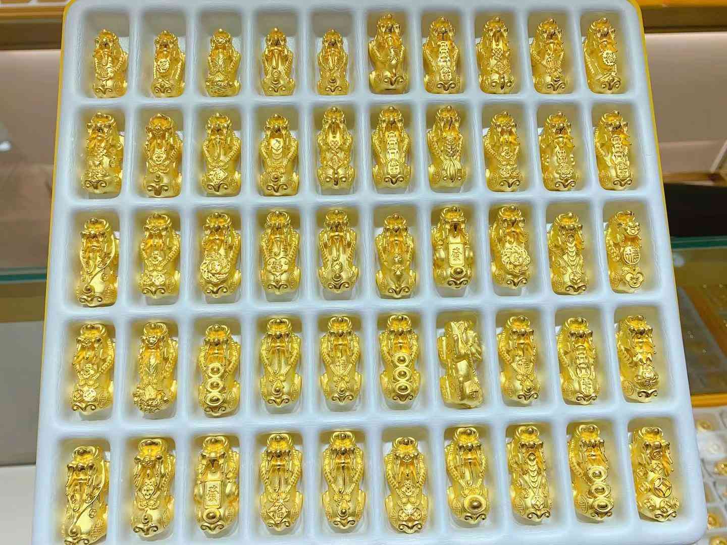 老凤祥999黄金多少钱一克(老庙黄金多少钱一克)插图5