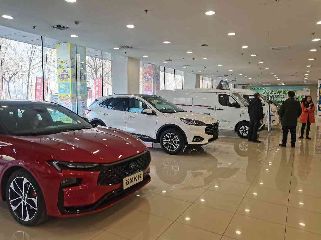 谢瑞麟专柜(谢瑞麟专柜可以换款吗)插图5