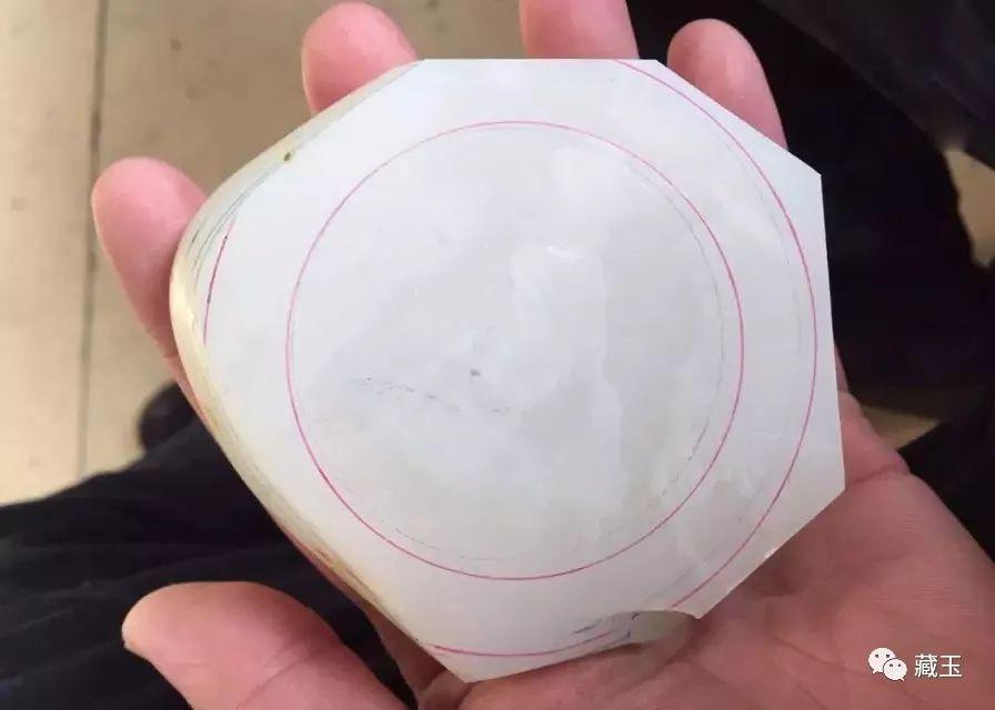 和田玉手镯回收价格(和田玉首饰回收)插图5