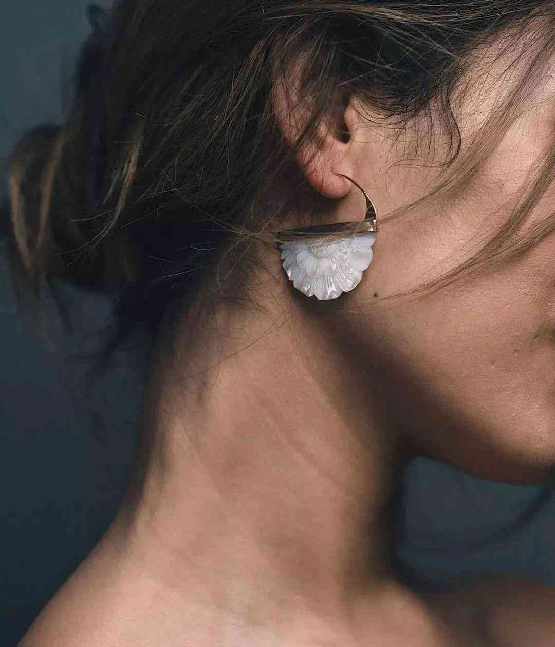 小众首饰品牌(轻奢小众首饰品牌)插图32