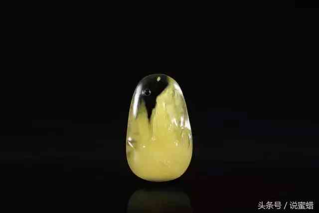 长期佩戴琥珀的功效与作用(琥珀戴久了会有灵性吗)插图4