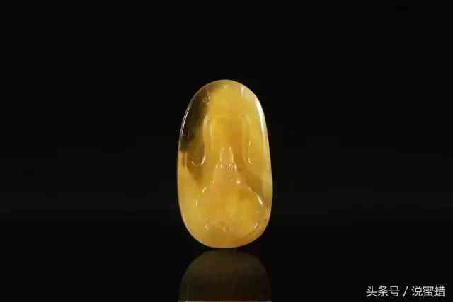 长期佩戴琥珀的功效与作用(琥珀戴久了会有灵性吗)插图6