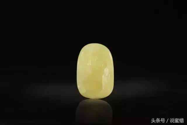 长期佩戴琥珀的功效与作用(琥珀戴久了会有灵性吗)插图8