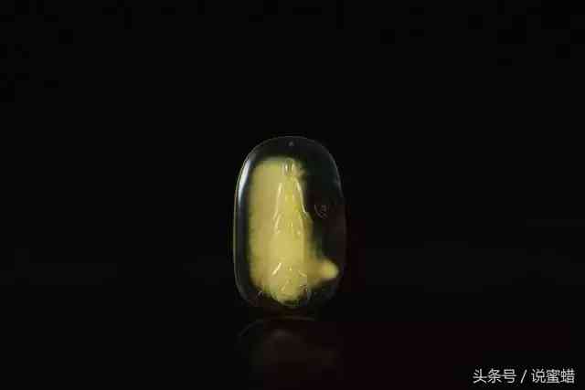 长期佩戴琥珀的功效与作用(琥珀戴久了会有灵性吗)插图10