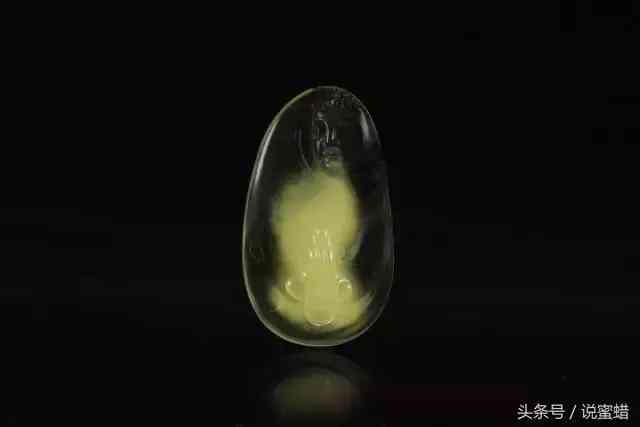 长期佩戴琥珀的功效与作用(琥珀戴久了会有灵性吗)插图12