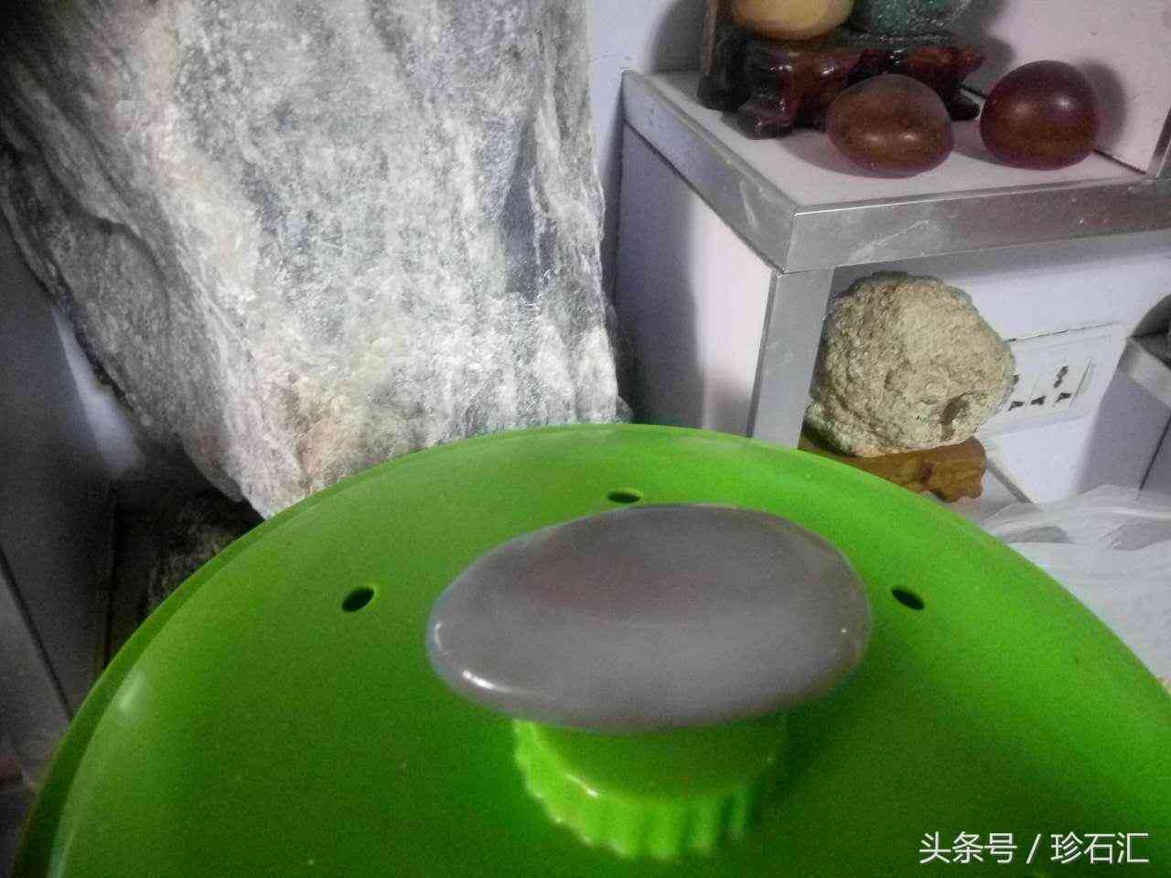 水胆玛瑙原石(水胆玛瑙原石水能不能干)插图1