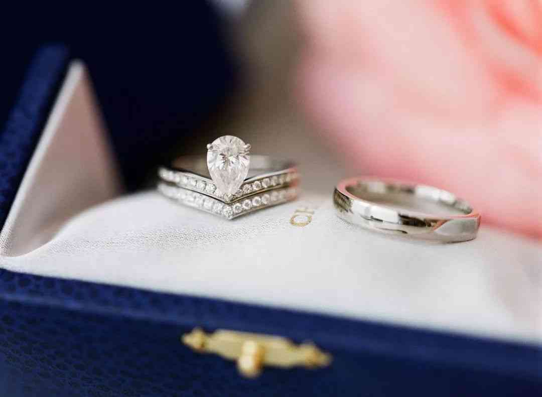 harrywinston对戒价格(harrywinston结婚对戒多少钱)插图27