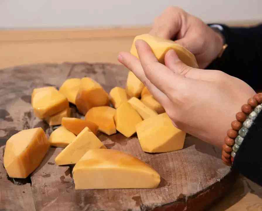 缅甸黄玉值钱吗(缅甸黄玉属于什么档次)插图5