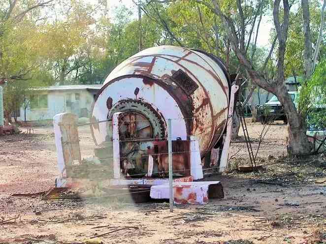 欧泊石真假辨别泡水(欧泊石怎么看好坏)插图2