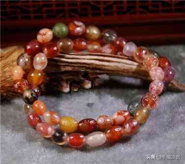 樱花玛瑙手镯一般多少钱(樱花玛瑙其实就是塑料)插图11 樱花玛瑙手镯一般多少钱(樱花玛瑙其实就是塑料)插图11