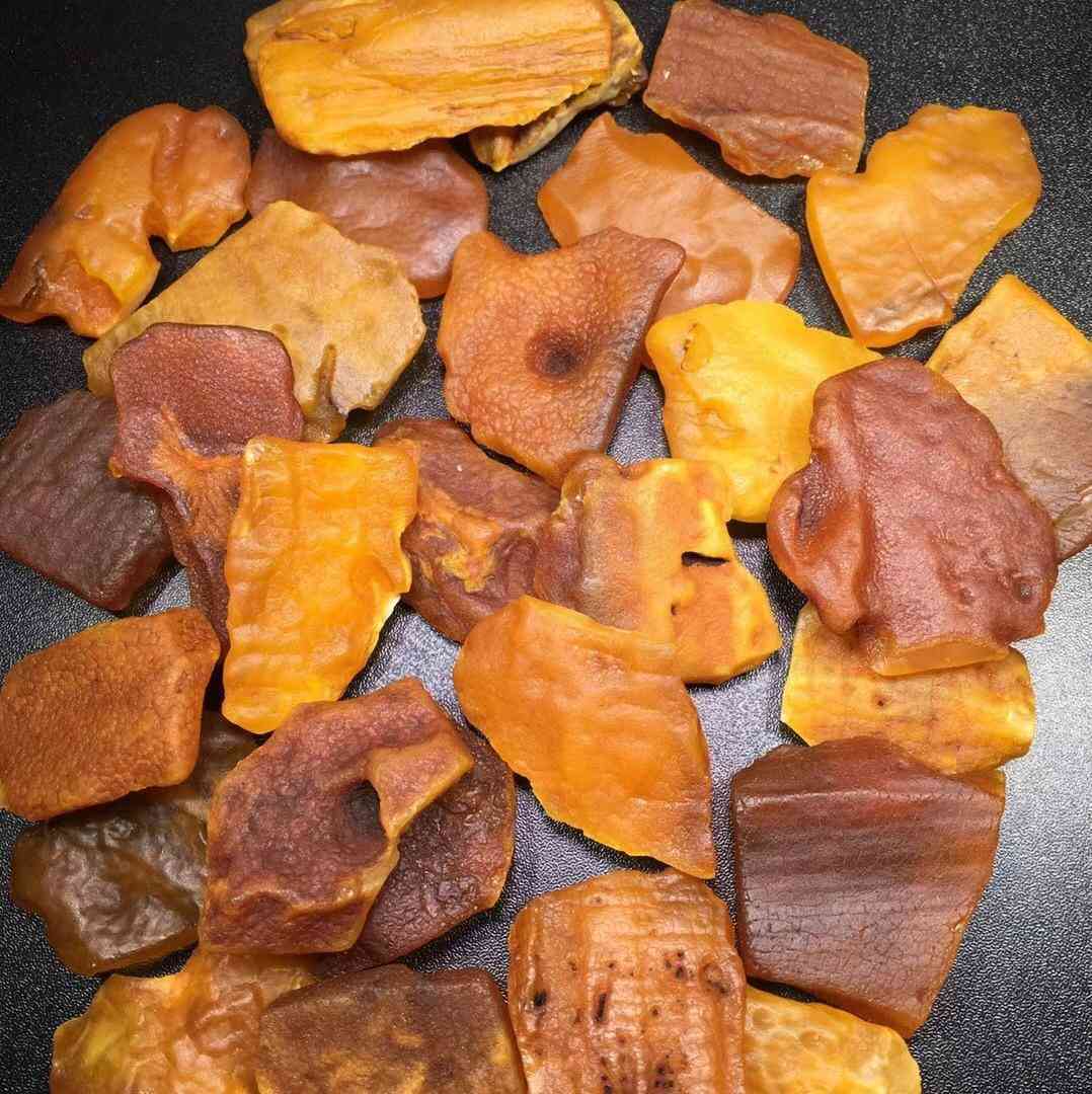 血琥珀的价格是多少一克(血琥珀价格多少钱一克)