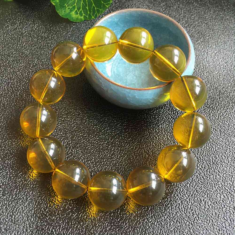 血琥珀的价格是多少一克(血琥珀价格多少钱一克)插图22