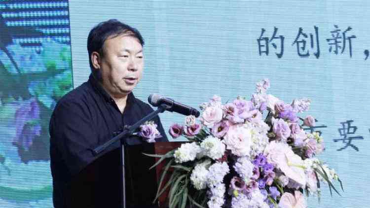 香港翡翠论坛(香港翡翠app下载)插图3