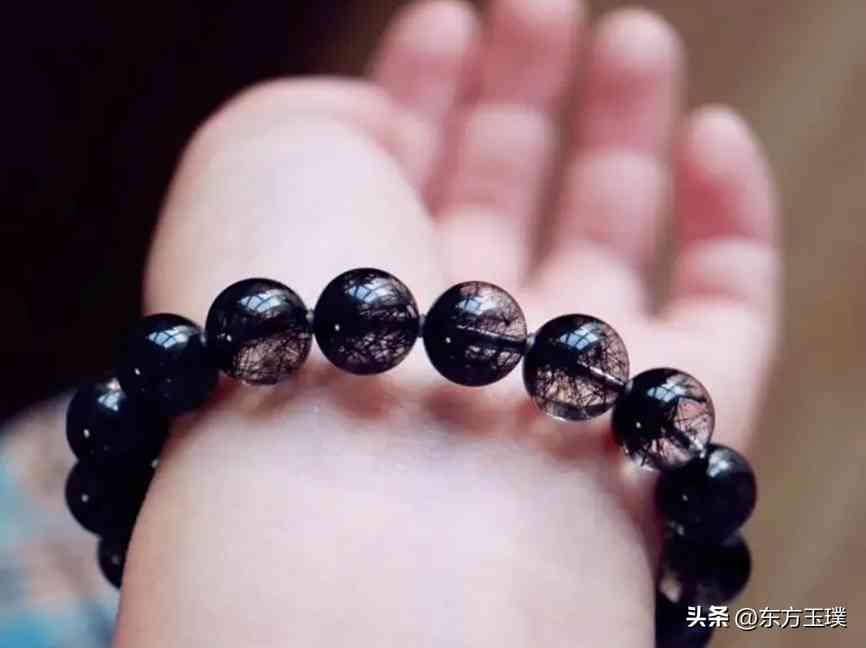 女人戴金发晶的好处(女人戴金发晶珠多少粒旺财)插图3