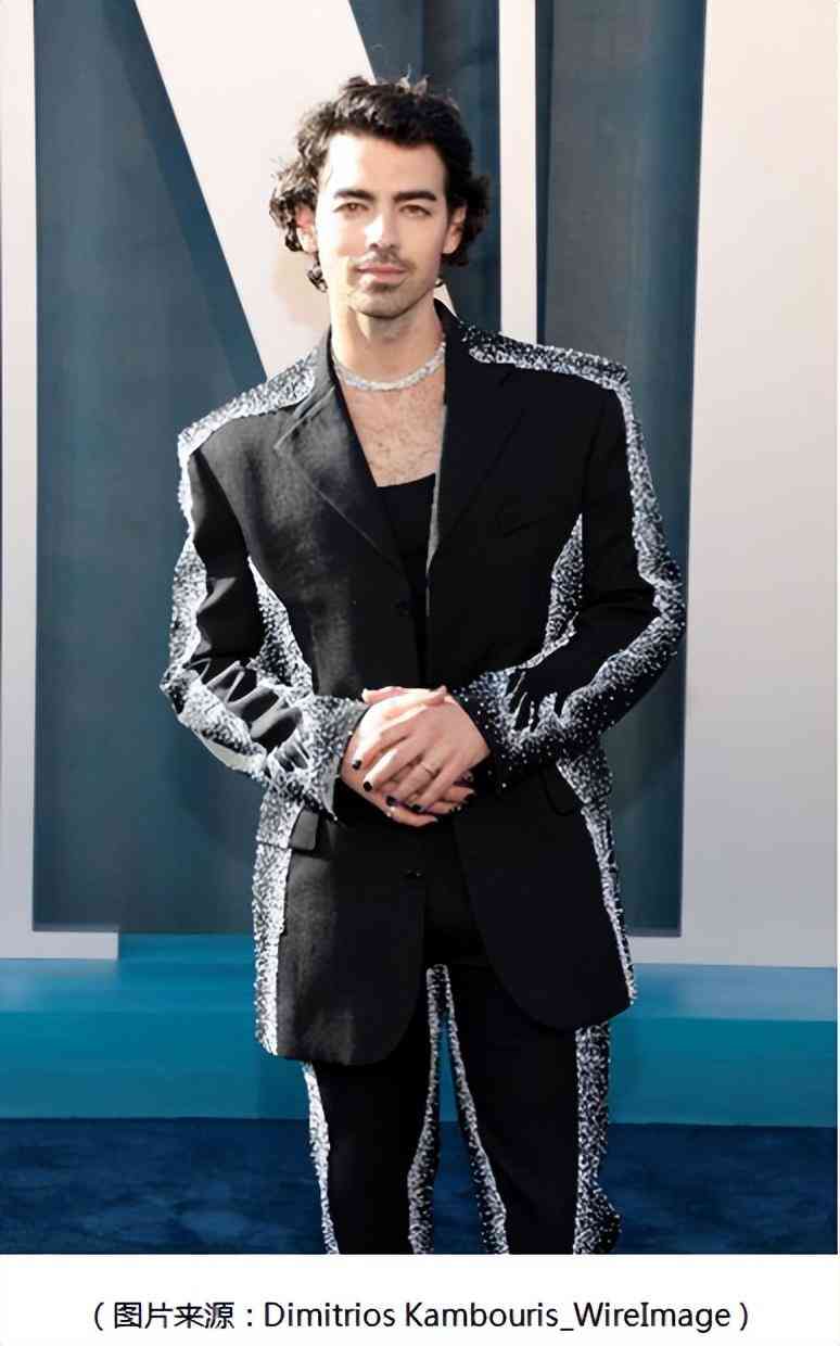 男士白金项链配什么吊坠好看(男士白金项链什么品牌好)插图3