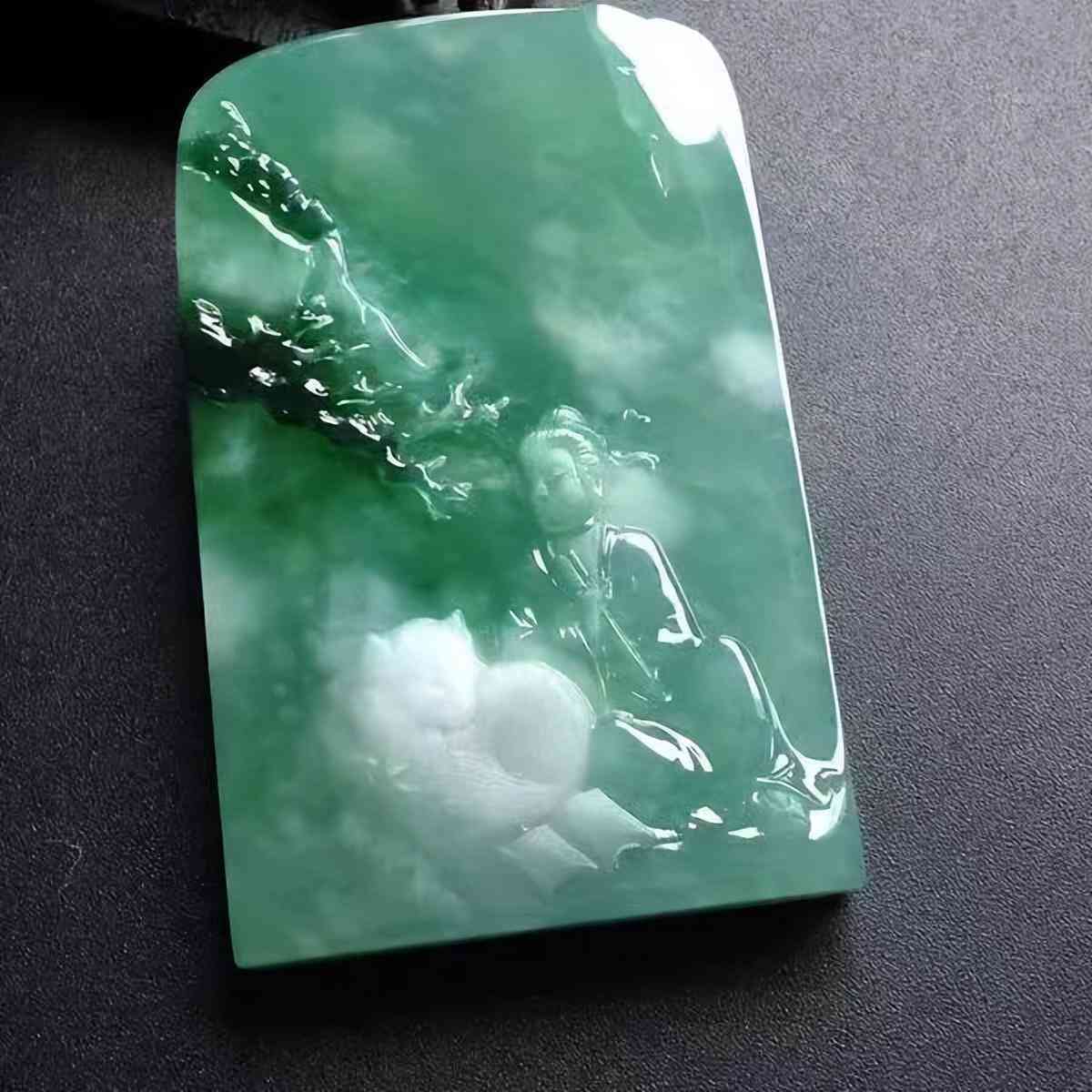 翡翠里面全是棉絮状物(翡翠过灯全是棉絮状是啥种)插图7