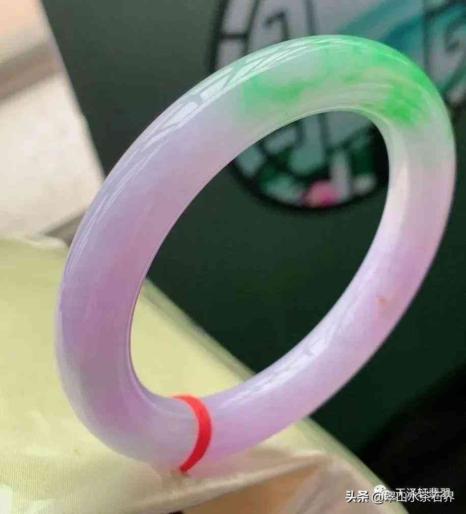 翡翠手镯价格(翡翠手镯糯种价格)插图10