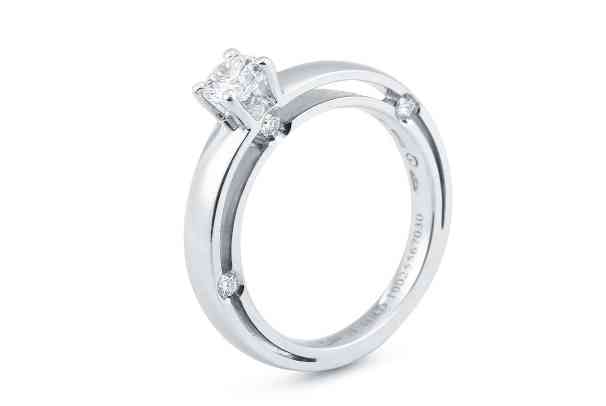 钻戒定制品牌(迪奥钻戒定制品牌)插图7