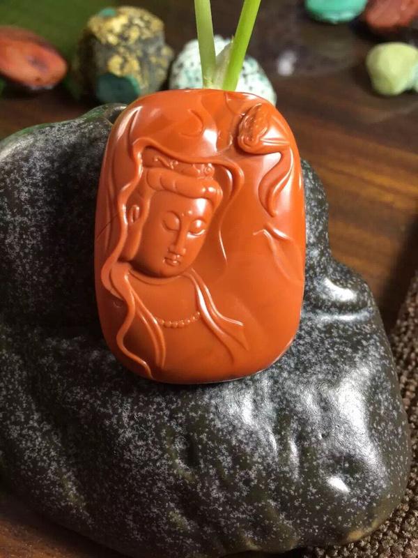 女人带红玛瑙有什么好处(女人带红玛瑙有什么好处和坏处)插图5