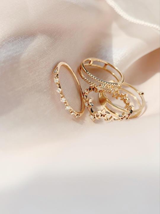 周大福结婚戒指(周大福结婚戒指想卖了)