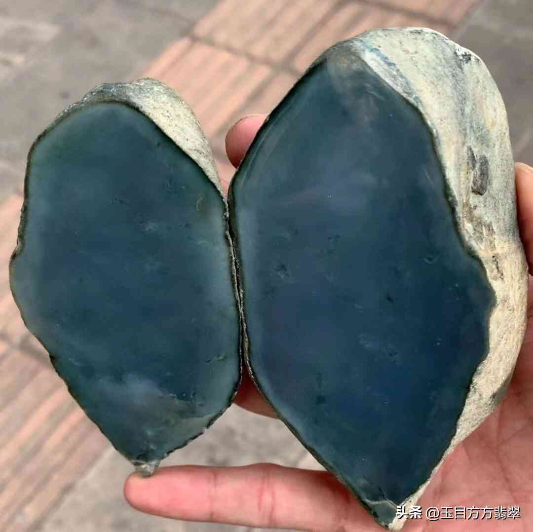 怎么切翡翠原石(切翡翠原石视频)插图5