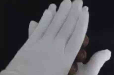 黄花梨手串怎么盘玩(黄花梨手串怎样盘最好)插图3