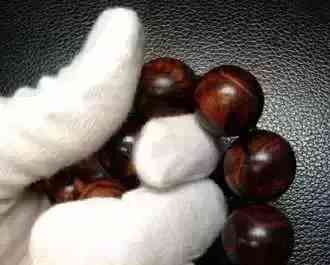 黄花梨手串怎么盘玩(黄花梨手串怎样盘最好)插图7