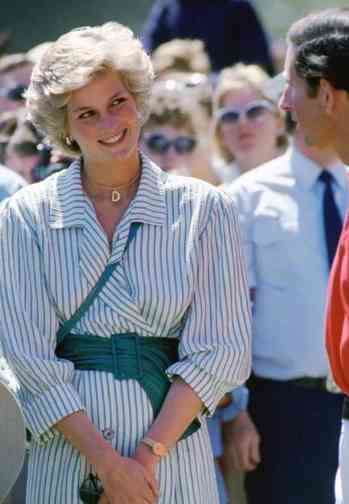 婚戒的由来与意义(婚戒起源及寓意)插图5