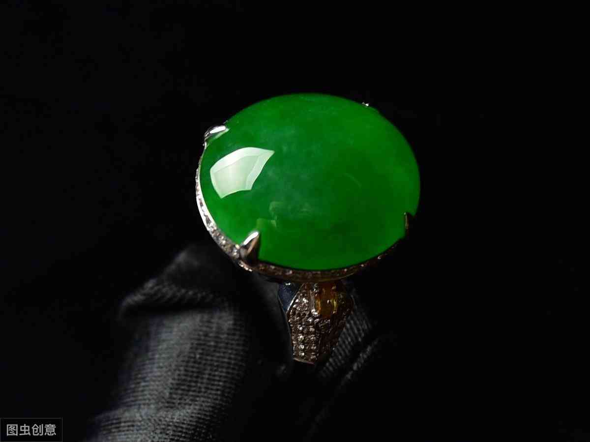 老坑冰种翡翠是什么意思(冰种和糯种哪个好)插图16