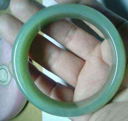 岫岩玉手镯一般多少钱(东陵玉手镯一般多少钱)插图10