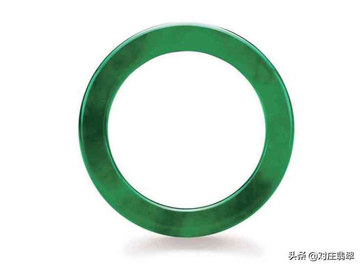 翡翠手镯的价格(翡翠手镯价格对照表图)插图1