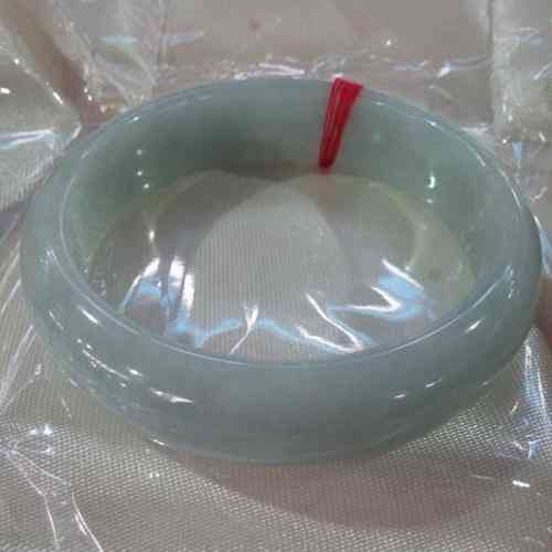 玉石的鉴别方法水泡(怎么鉴别玉石是不是泡出来的)插图14