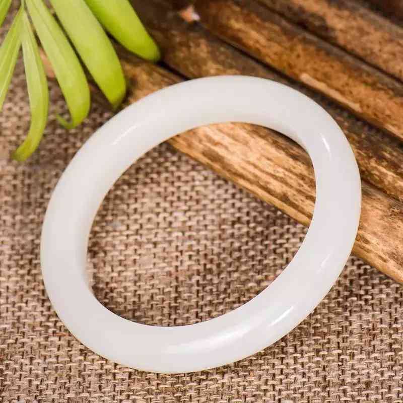 和田玉手镯怎么保养(怎么挑选和田玉手镯)插图5