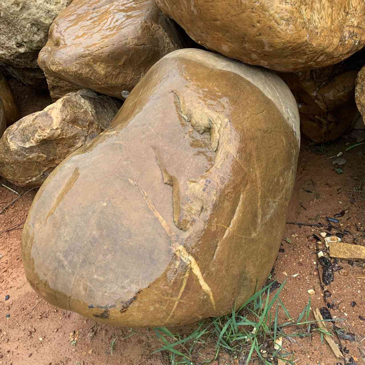 黄蜡石的鉴别(黄蜡石真假)插图10