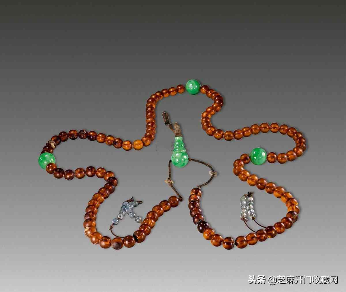 女人带琥珀的功效与禁忌(女人带琥珀的功效与禁忌有哪些)插图5