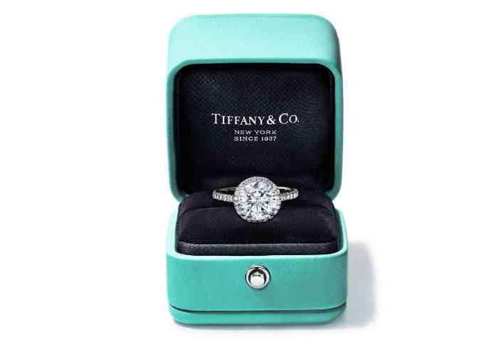 最好的钻戒(最好的钻戒牌子排名)插图1