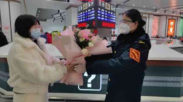 20分裸钻价格(20分si钻石价格)插图2