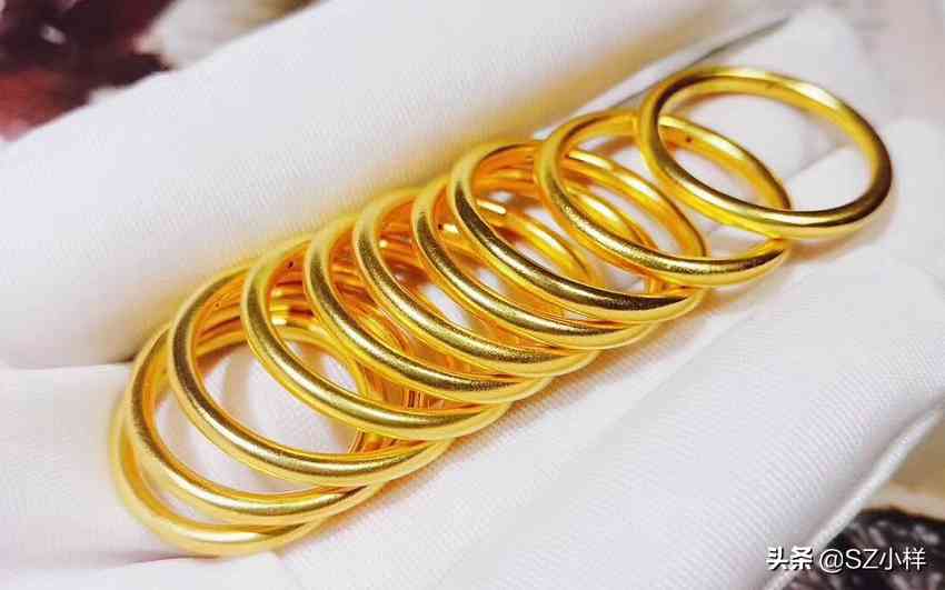 女生右手尾戒的含义与戴法(尾戒戴左手还是右手防小人)插图4 女生右手尾戒的含义与戴法(尾戒戴左手还是右手防小人)插图4