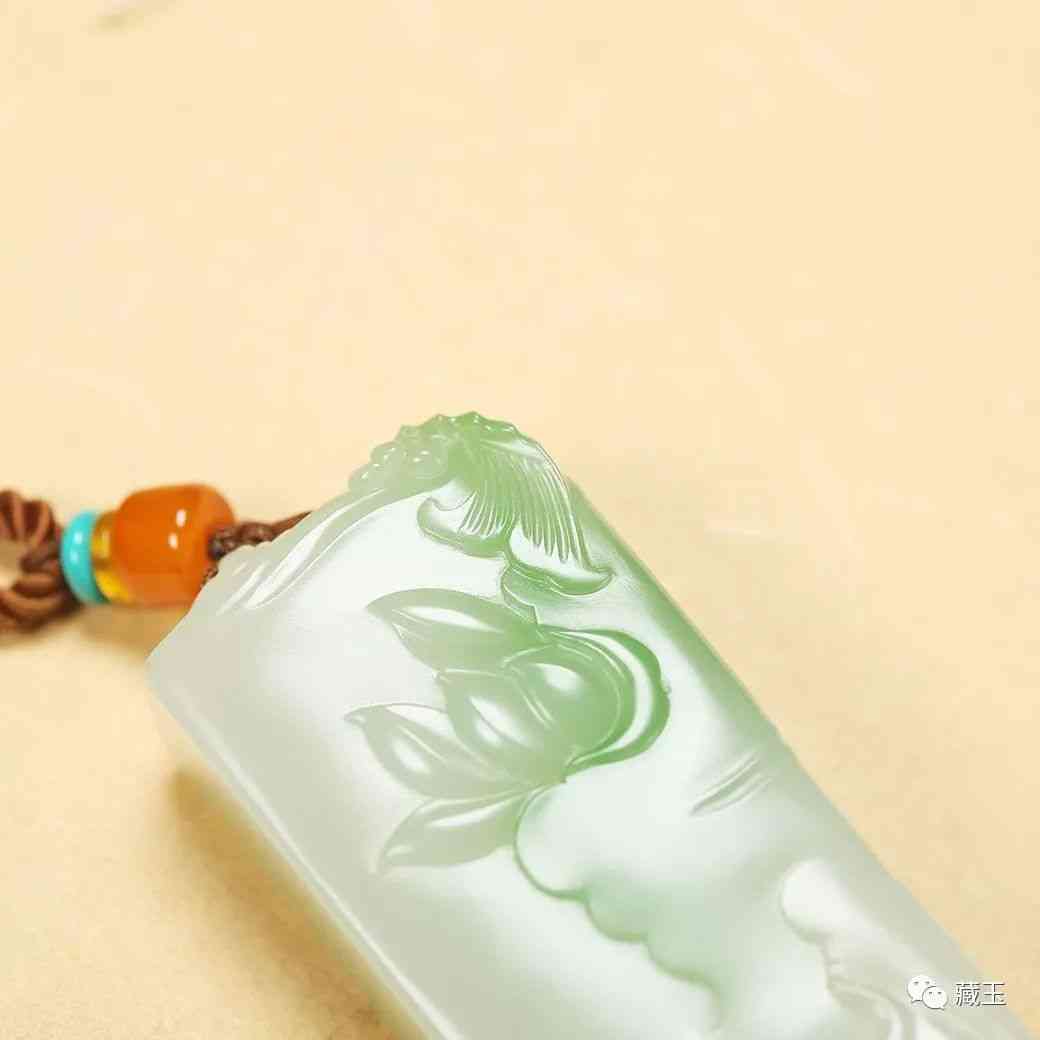 翠青玉手镯价格(翠青手镯图片)插图5